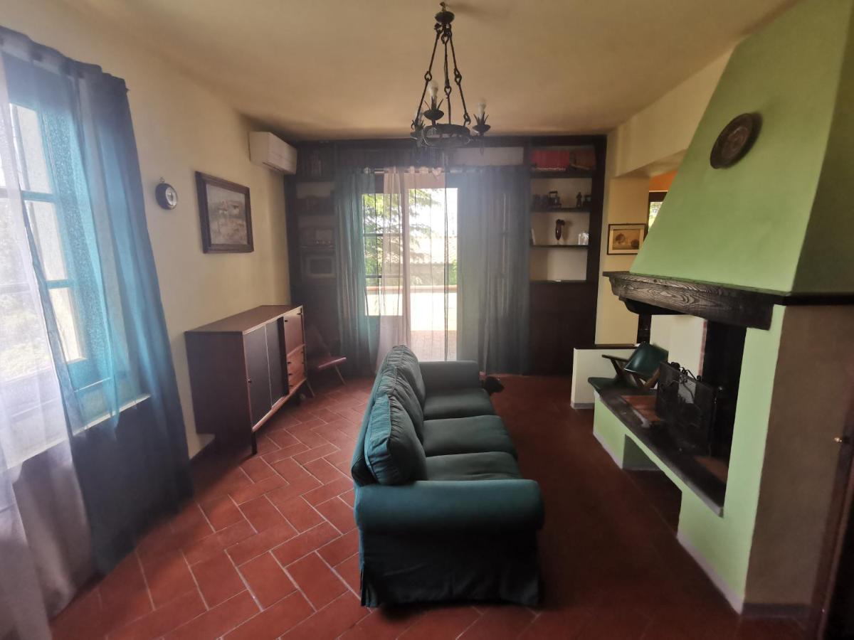 Villetta Il Nespolo Barberino di Mugello Luaran gambar
